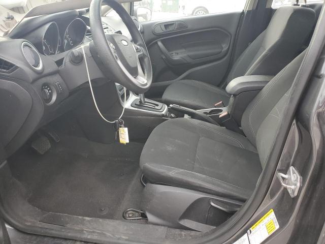 3FADP4EJ9KM120116 - 2019 FORD FIESTA SE Grau Foto 7