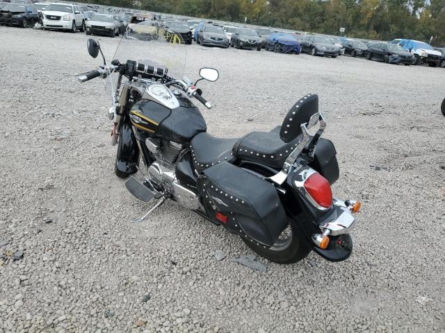 JS1VS55AXJ2100282 - 2018 SUZUKI VL800 BLACK photo 3