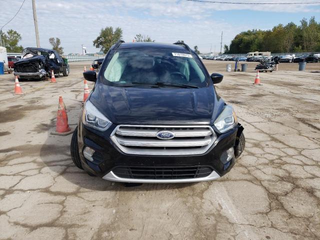 1FMCU0GD5HUD06041 - 2017 FORD ESCAPE SE BLACK photo 5