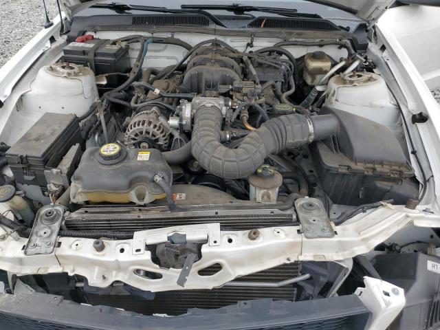 1ZVHT84NX85194515 - 2008 FORD MUSTANG WHITE photo 11