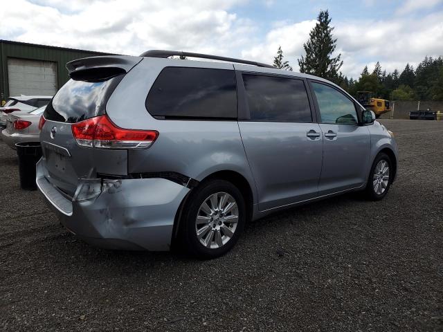 5TDDK3DC9BS014755 - 2011 TOYOTA SIENNA XLE SILVER photo 3