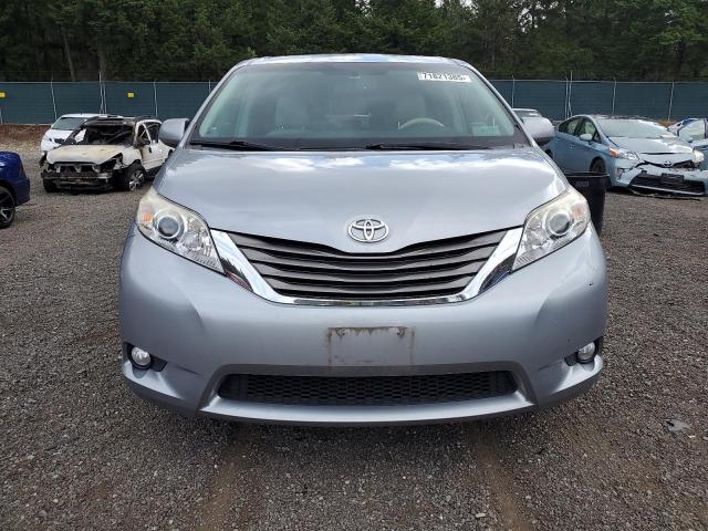 5TDDK3DC9BS014755 - 2011 TOYOTA SIENNA XLE SILVER photo 5