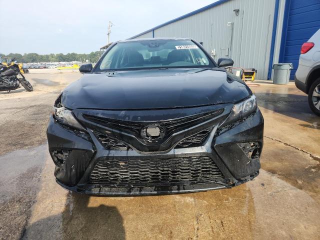 4T1G11AK0NU648869 - 2022 TOYOTA CAMRY SE შავი ფოტო 5