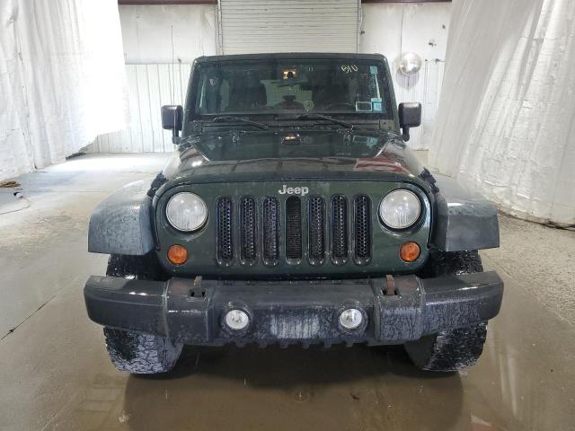 1J4BA3H19BL509858 - 2011 JEEP WRANGLER U SPORT أخضر صورة 5