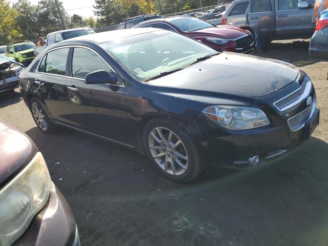 1G1ZE5E70BF370210 - 2011 CHEVROLET MALIBU LTZ შავი ფოტო 4