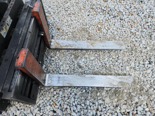 CP1F29W5774 - 2014 NISSAN FORKLIFT GRAY photo 9