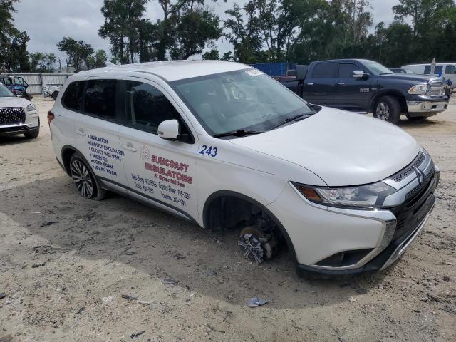 JA4AZ3A30KZ029561 - 2019 MITSUBISHI OUTLANDER SE WHITE photo 4