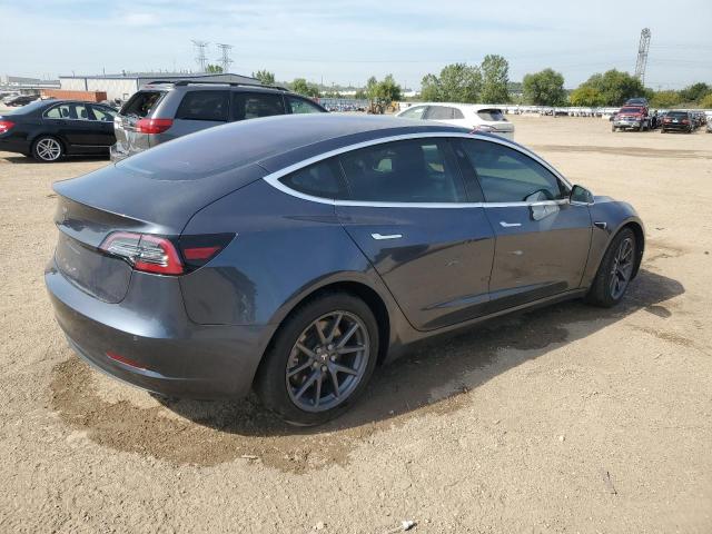 5YJ3E1EA8JF033529 - 2018 TESLA MODEL 3 CHARCOAL photo 3