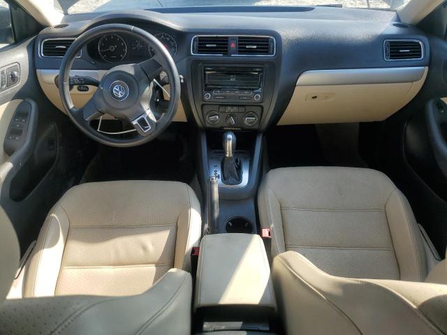 3VWDX7AJ4DM252993 - 2013 VOLKSWAGEN JETTA SE 黑色 照片 8