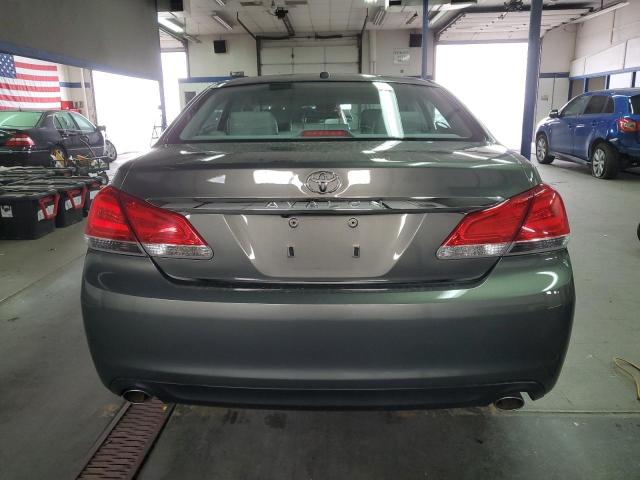 4T1BK3DBXBU425393 - 2011 TOYOTA AVALON BASE 灰色 照片 6