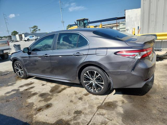 4T1B11HK6JU633710 - 2018 TOYOTA CAMRY L Сұр фото 2