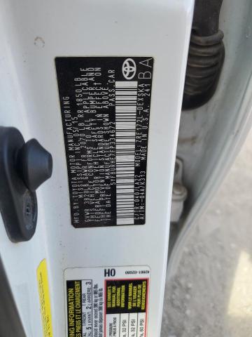 5YFBURHE7FP334672 - 2015 TOYOTA COROLLA L WHITE photo 13