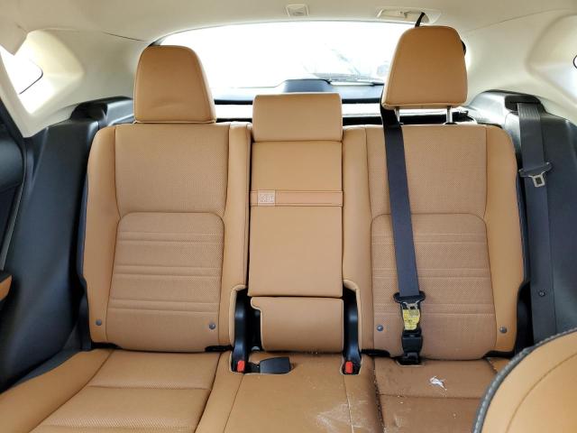 JTJYARBZ0K2140232 - 2019 LEXUS NX 300 BASE თეთრი ფოტო 10