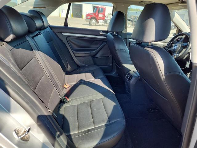 3VWAX7AJ7AM116999 - 2010 VOLKSWAGEN JETTA LIMITED SILVER photo 10