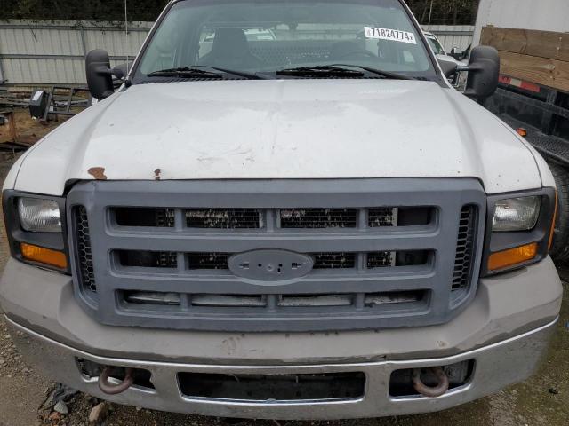 1FDSF34545EA59637 - 2005 FORD F350 SRW SUPER DUTY WHITE photo 11