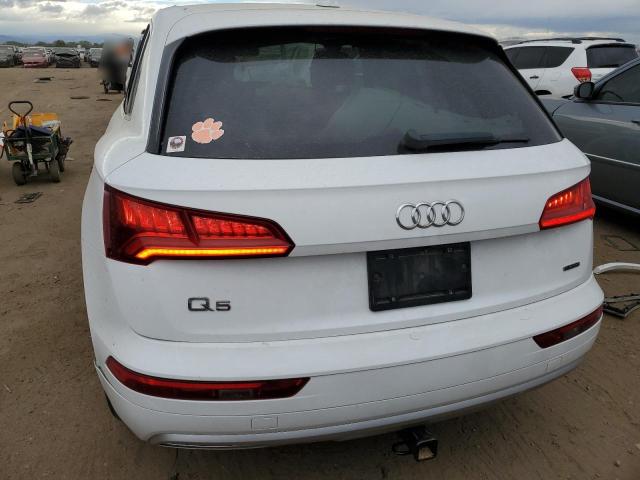 WA1ANAFY2K2108114 - 2019 AUDI Q5 PREMIUM WHITE photo 6