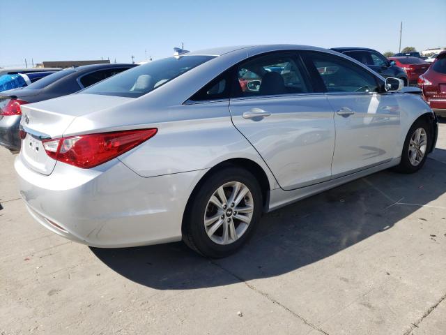 5NPEB4AC6DH770244 - 2013 HYUNDAI SONATA GLS SILVER photo 3