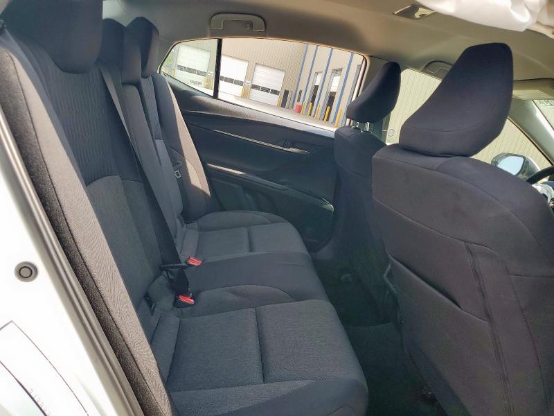 4T1DAACK5SU020771 - 2025 TOYOTA CAMRY XSE WHITE photo 10