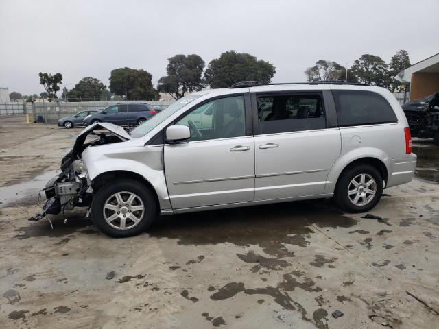 2A4RR5D10AR289301 - 2010 CHRYSLER TOWN & COU TOURING 银色 照片 1