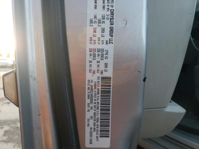 2A4RR5D10AR289301 - 2010 CHRYSLER TOWN & COU TOURING 银色 照片 12