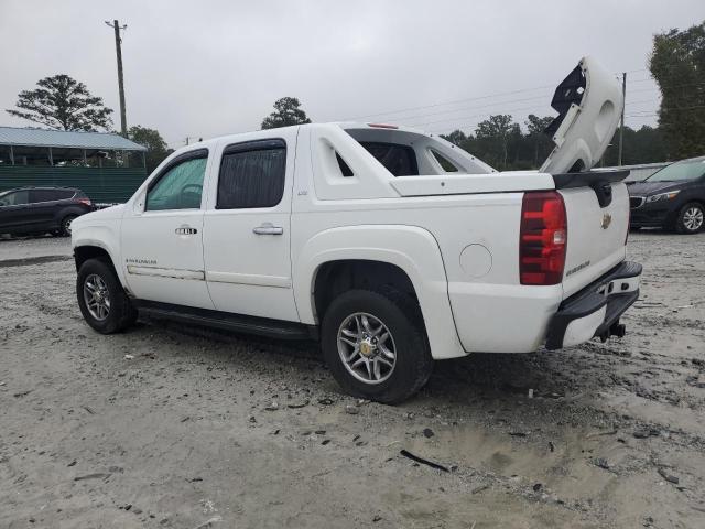 3GNEC12J27G148379 - 2007 CHEVROLET AVALANCHE C1500 WHITE photo 2