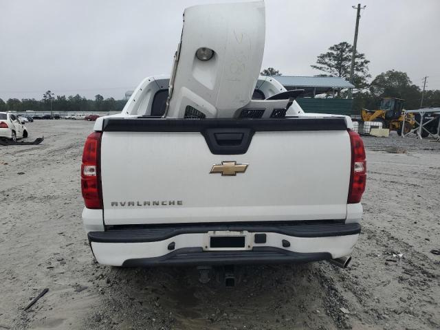 3GNEC12J27G148379 - 2007 CHEVROLET AVALANCHE C1500 WHITE photo 6