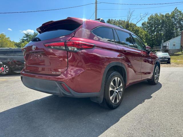 5TDHZRBH9MS072236 - 2021 TOYOTA HIGHLANDER XLE Червоний фото 3
