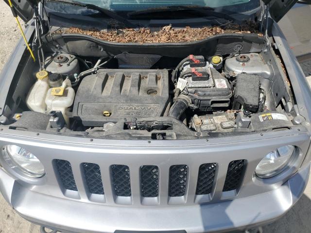 1C4NJRBB0GD673962 - 2016 JEEP PATRIOT SPORT SILVER photo 12