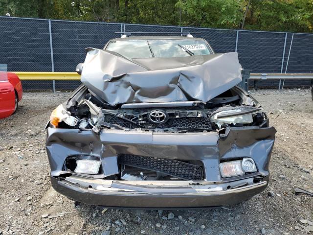 JTEBU5JR5D5117150 - 2013 TOYOTA 4RUNNER SR5 ნაცრისფერი ფოტო 12