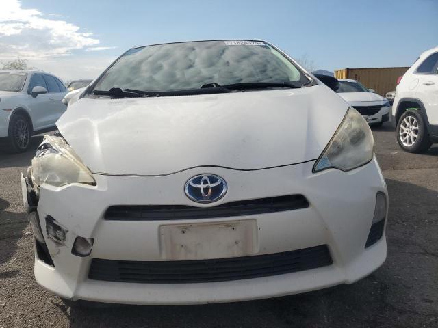 JTDKDTB37D1556909 - 2013 TOYOTA PRIUS C WHITE photo 5