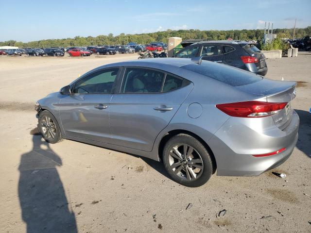 5NPD84LF1HH051393 - 2017 HYUNDAI ELANTRA SE GRAY photo 2