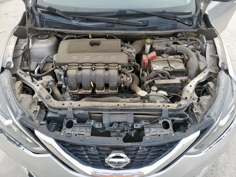 3N1AB7AP6JY209174 - 2018 NISSAN SENTRA S ვერცხლისფერი ფოტო 11