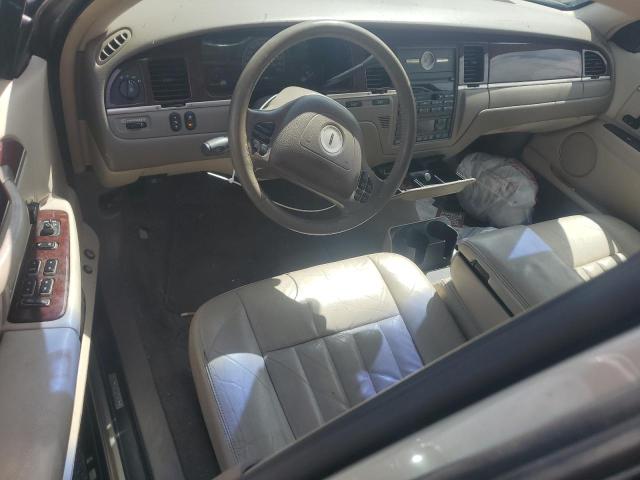 1LNHM81W84Y685781 - 2004 LINCOLN TOWN CAR EXECUTIVE GOLD photo 8