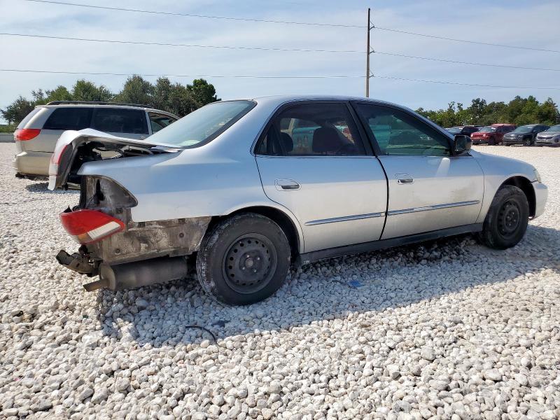1HGCF86621A107246 - 2001 HONDA ACCORD VALUE GRAY photo 3
