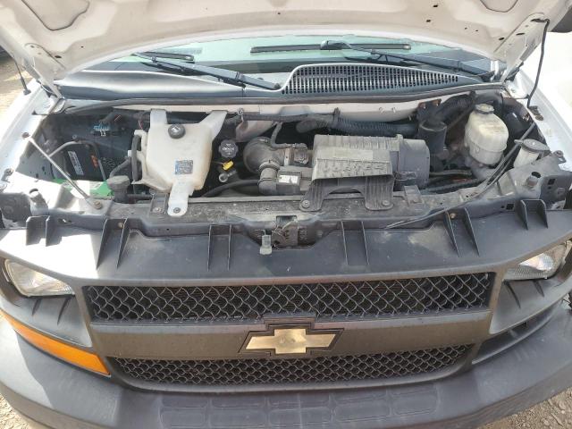 1GCWGAFF8G1229280 - 2016 CHEVROLET EXPRESS G2 WHITE photo 12