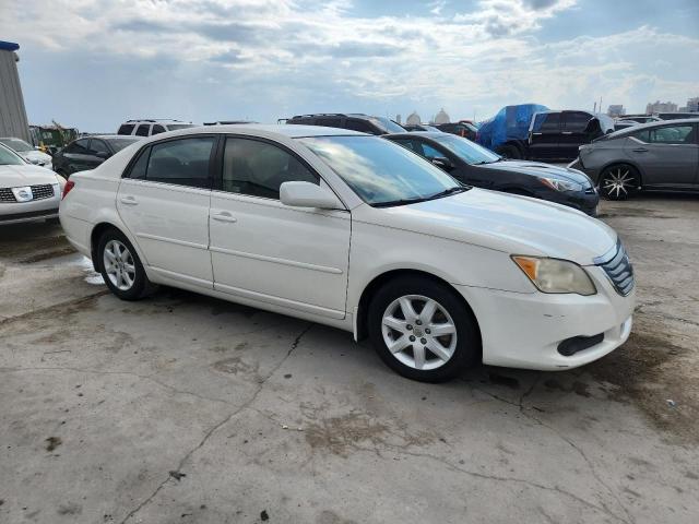 4T1BK3DB4AU369711 - 2010 TOYOTA AVALON XL თეთრი ფოტო 4