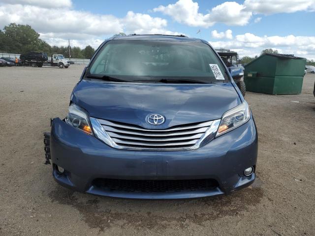 5TDDZ3DC9HS183579 - 2017 TOYOTA SIENNA XLE 蓝色 照片 5