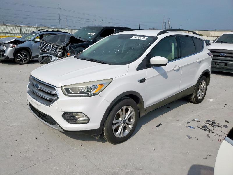2017 FORD ESCAPE SE, 