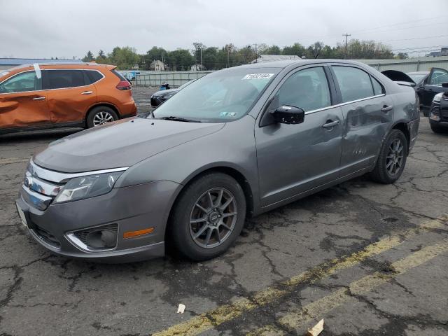 3FAHP0HA8BR194068 - 2011 FORD FUSION SE GRAY photo 1