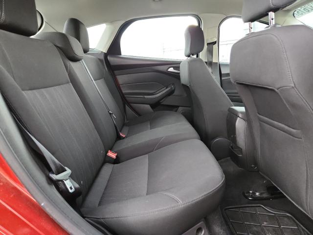 1FADP3K2XJL331171 - 2018 FORD FOCUS SE RED photo 10