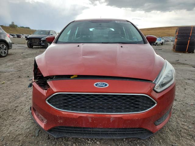 1FADP3K2XJL331171 - 2018 FORD FOCUS SE RED photo 5