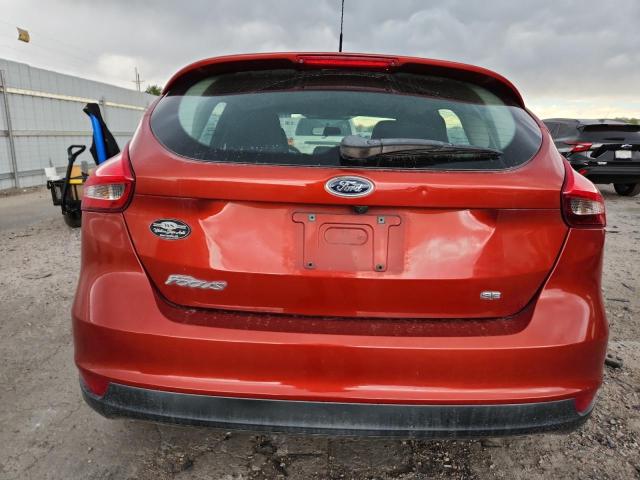 1FADP3K2XJL331171 - 2018 FORD FOCUS SE RED photo 6
