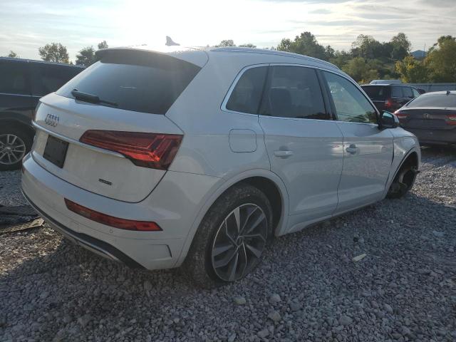 WA1BAAFY6M2126845 - 2021 AUDI Q5 PREMIUM PLUS WHITE photo 3