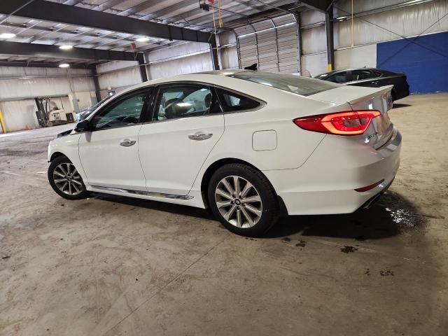5NPE34AF8GH290055 - 2016 HYUNDAI SONATA SPORT WHITE photo 2