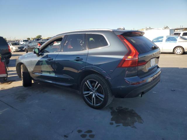 LYV102DK9KB219217 - 2019 VOLVO XC60 T5 MOMENTUM BLUE photo 2