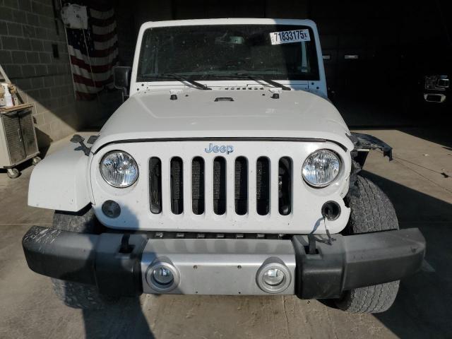 1C4HJWEG8FL663283 - 2015 JEEP WRANGLER U SAHARA Ağ foto 5