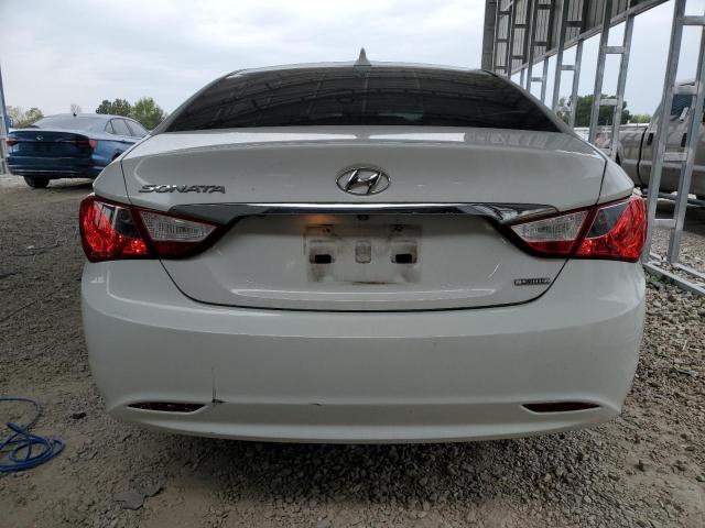 5NPEC4AC3BH258919 - 2011 HYUNDAI SONATA SE WHITE photo 6