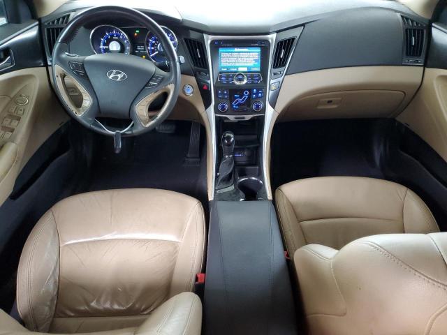 5NPEC4AC3BH258919 - 2011 HYUNDAI SONATA SE WHITE photo 8