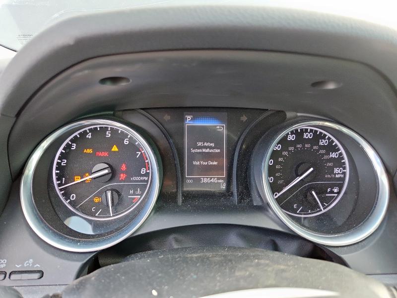 4T1C11AK0LU985490 - 2020 TOYOTA CAMRY LE GRAY photo 9