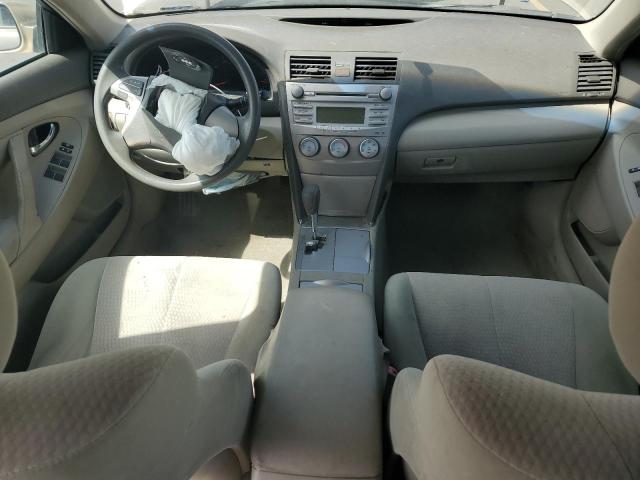 4T1BF3EK0BU613617 - 2011 TOYOTA CAMRY BASE 金色 照片 8